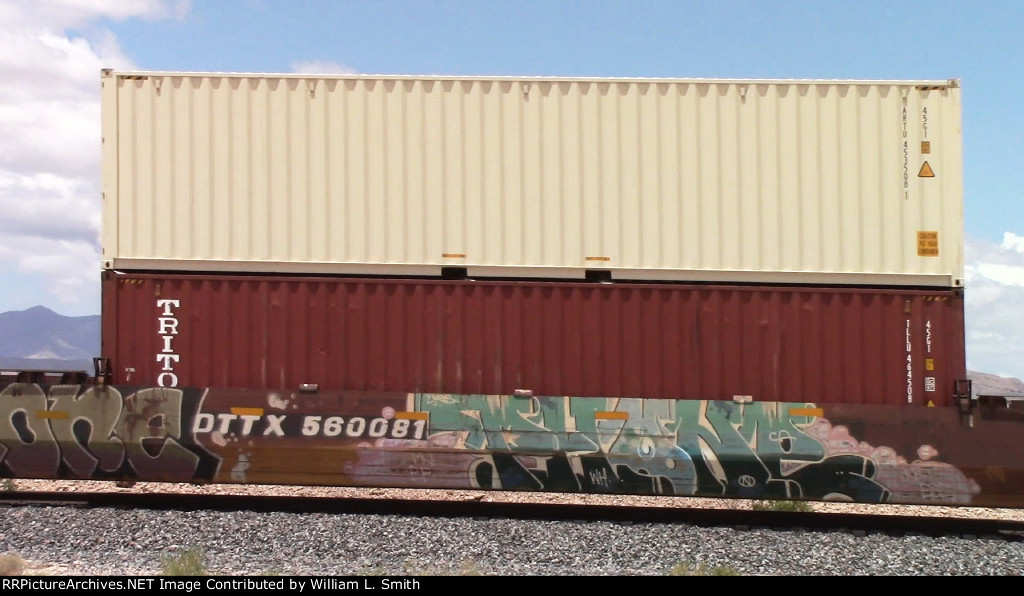 EB Priority Container Frt @ Erie -58